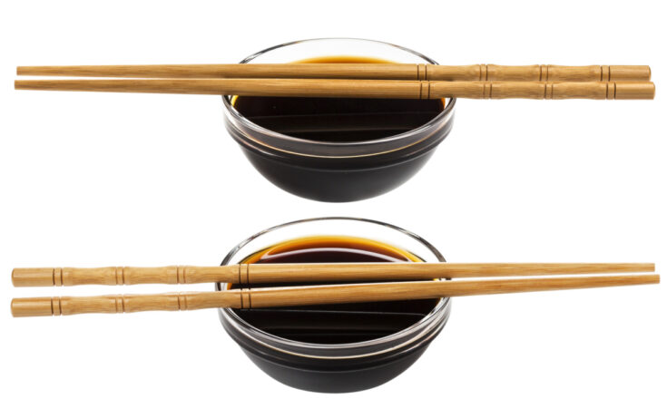 Hoisin Sauce vs. Oyster Sauce (Easy Comparison Chart)