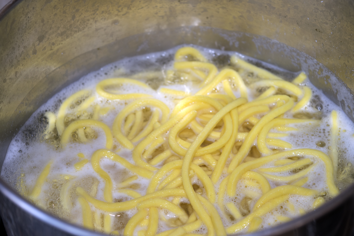 How to thicken alfredo sauce 12 ways 
