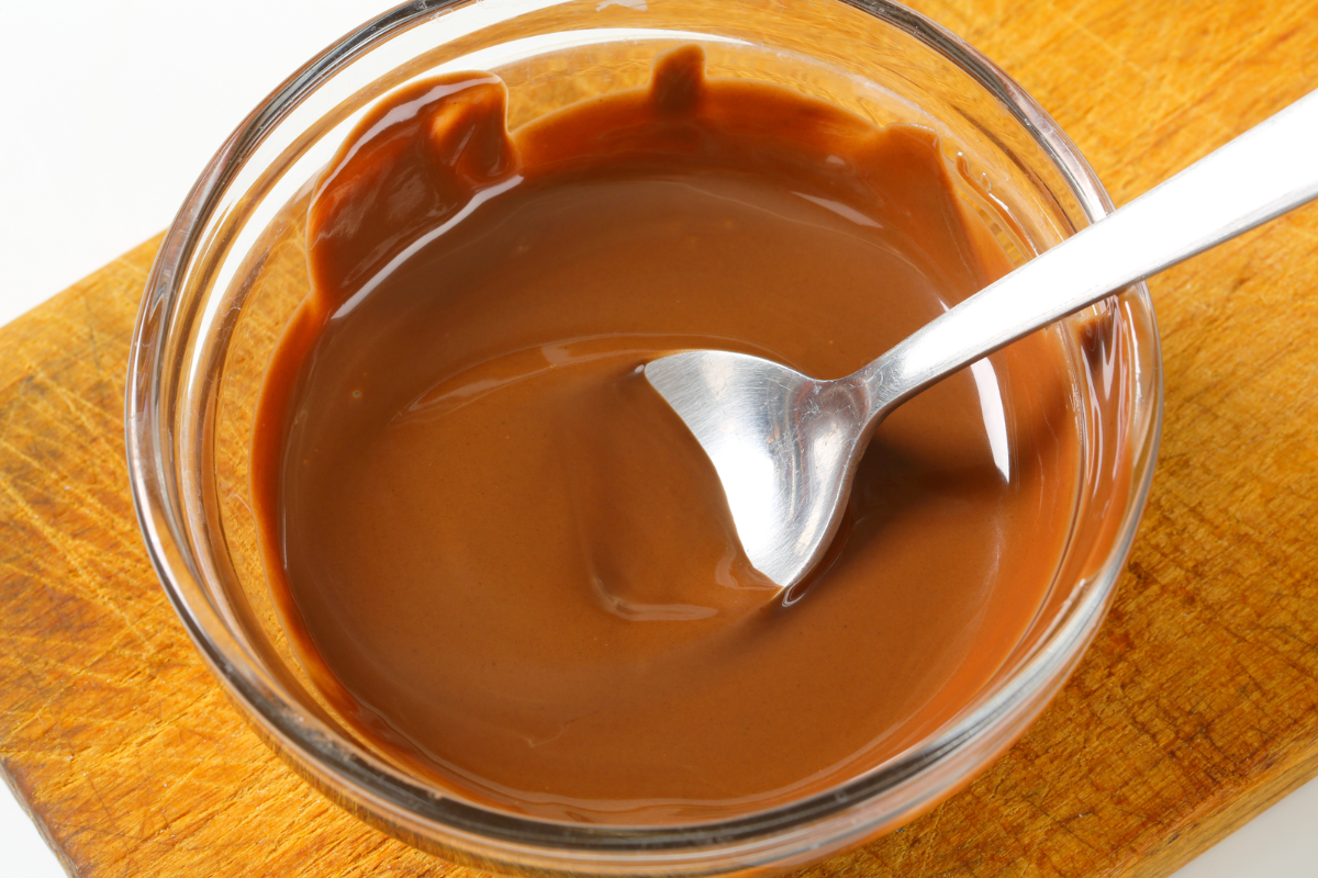 How to Thicken Chocolate Sauce (6 Ways)