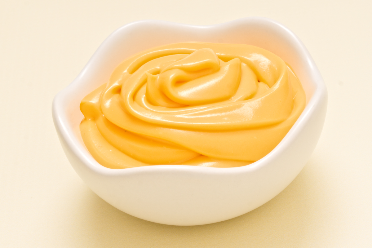 How to Thicken Cheese Sauce (6 Ways)