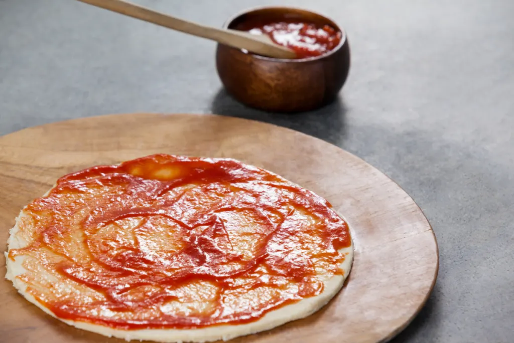 Pizza Sauce vs. Marinara Sauce (Most Important Differences)